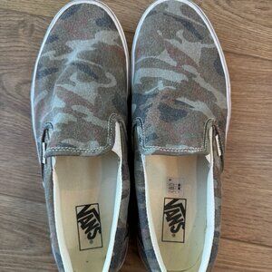 Camouflage VANS